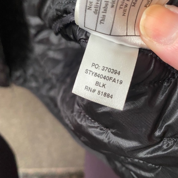 Women’s Patagonia Jacket - Picture 11 of 13